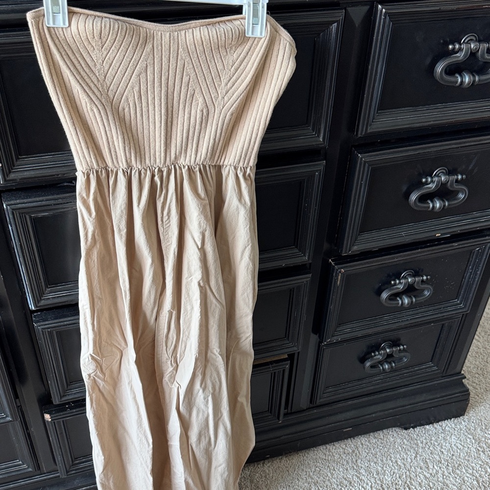Elegant Tan Strapless Dress size medium